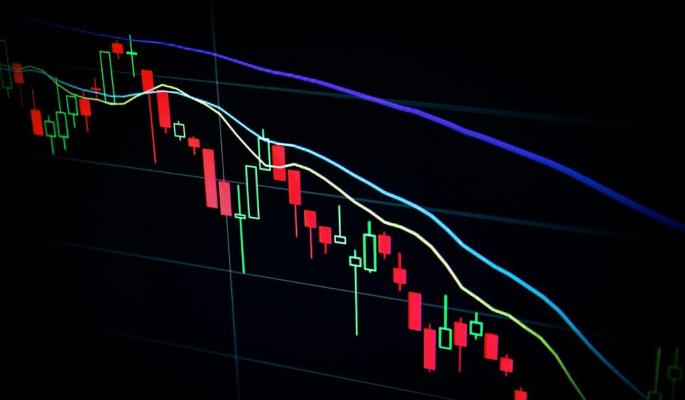 كيف تبدأ تداول الأسهم للمبتدئين وكيف تشتري سهم – شرح بالصور كيف تبدأ تداول الأسهم للمبتدئين وكيف تشتري سهم - شرح بالصور- صورة شارت الشموع اليابانية